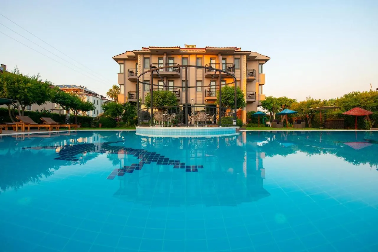 Golden Moon Hotel Фетхие