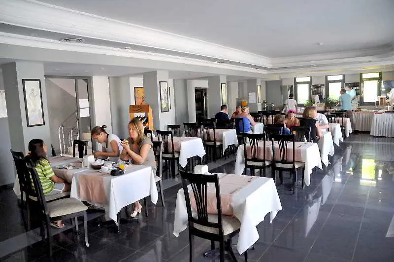 Golden Moon Hotel Фетхие 3*,