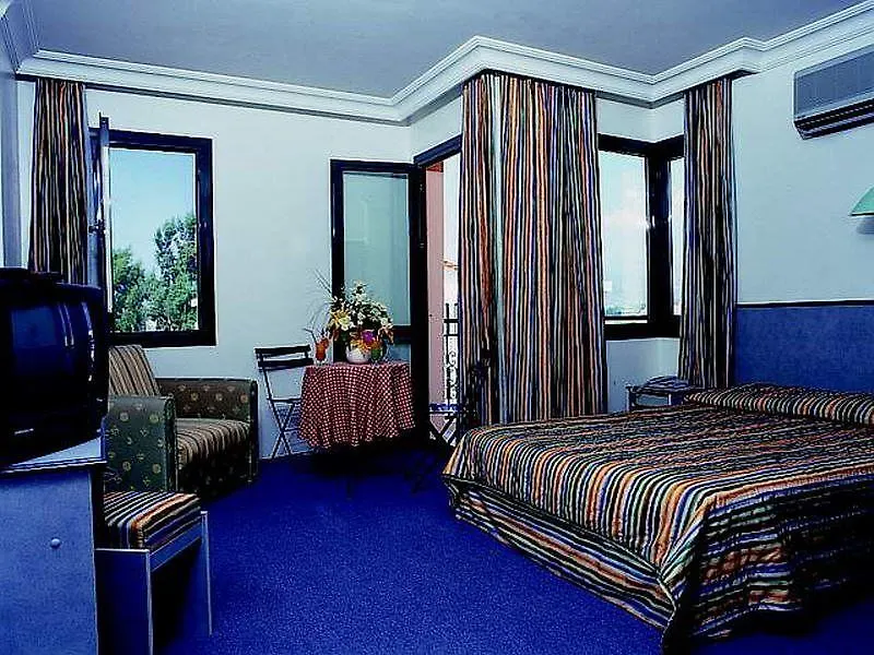 Golden Moon Hotel Фетхие