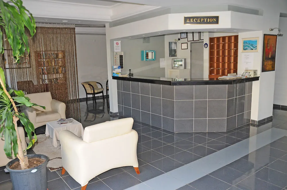Golden Moon Hotel Фетхие 3*,